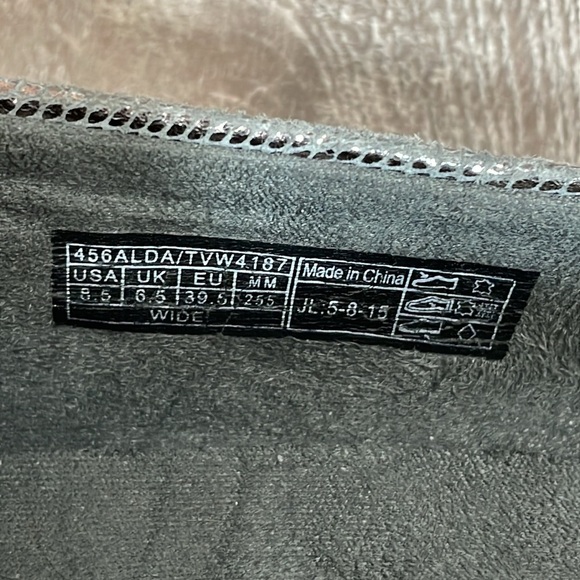 Vionic Orthoheel Alda Pewter Leather Reptile Slip On Loafers Chain 8.5W - Picture 7 of 15